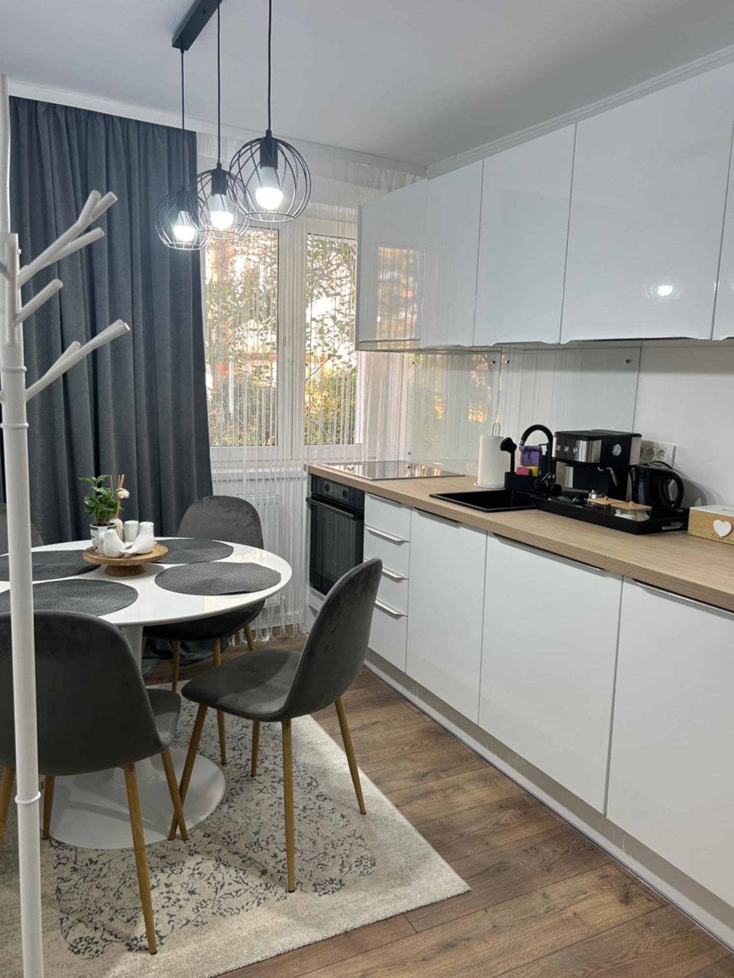 Otilia Home Hunedoara Esterno foto